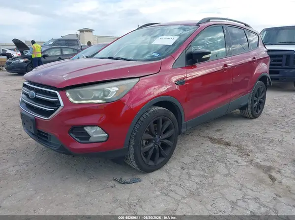 1FMCU0J92HUF10767 2017 FORD ESCAPE - Image 2