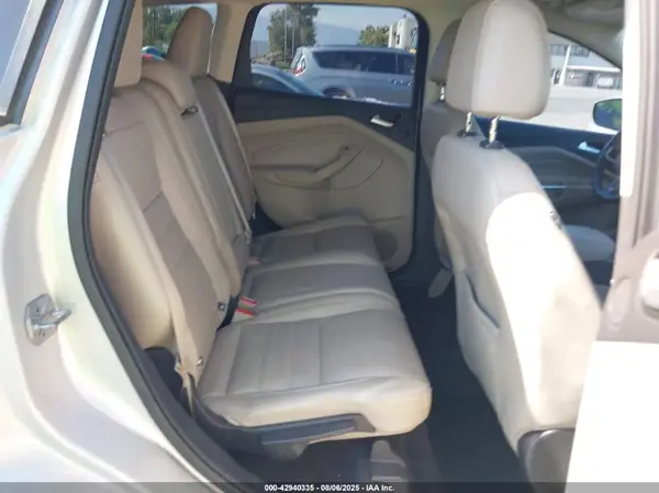 1FMCU0J92HUF11109 2017 FORD ESCAPE - Image 8