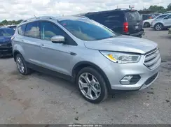 1FMCU0J92JUA71365 2018 FORD ESCAPE