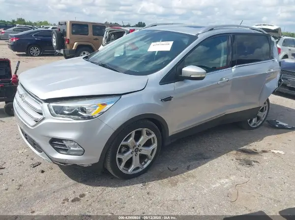 1FMCU0J92JUA71365 2018 FORD ESCAPE - Image 2