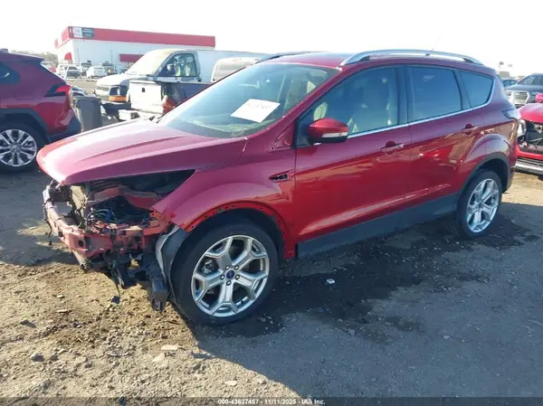 1FMCU0J92JUD03835 2018 FORD ESCAPE - Image 2
