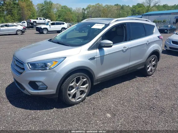 1FMCU0J92JUD46877 2018 FORD ESCAPE - Image 2