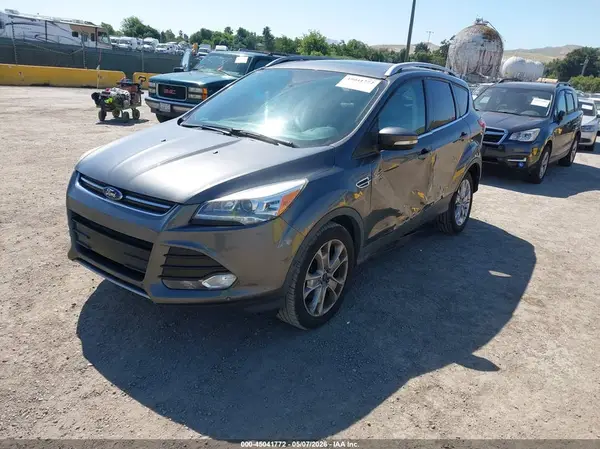 1FMCU0J93GUA49304 2016 FORD ESCAPE - Image 2