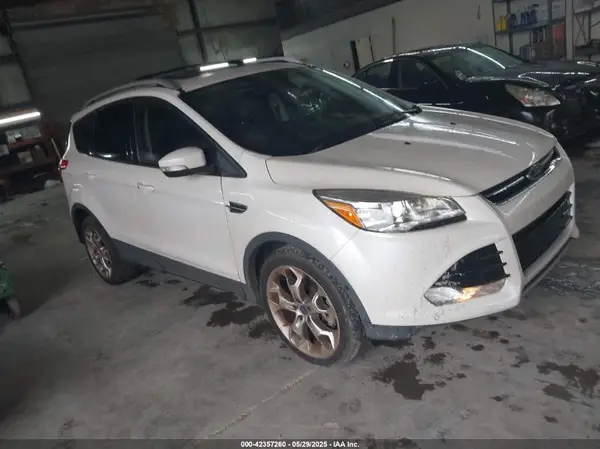 1FMCU0J93GUB66428 2016 FORD ESCAPE - Image 1