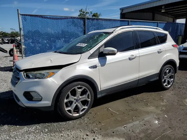 1FMCU0J93HUA02744 2017 FORD ESCAPE - Image 1