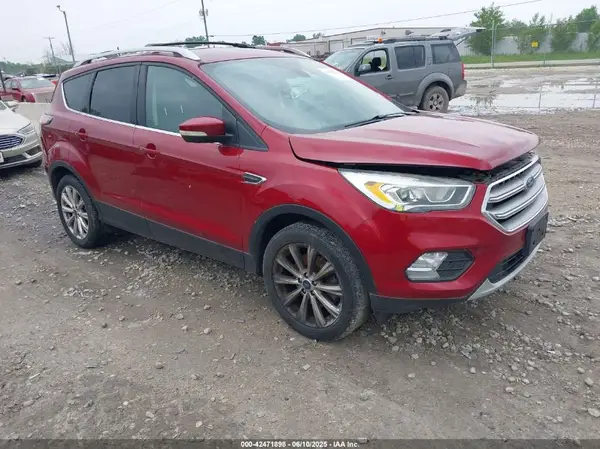 1FMCU0J93HUA25876 2017 FORD ESCAPE - Image 1