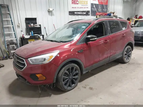 1FMCU0J93HUA27420 2017 FORD ESCAPE - Image 2