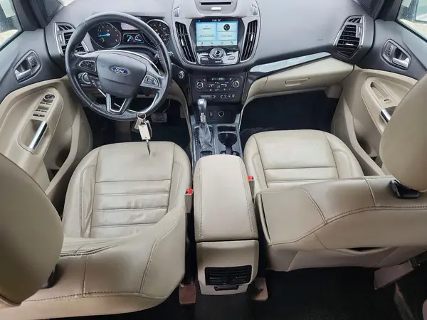 1FMCU0J93HUB78421 2017 FORD ESCAPE - Image 8