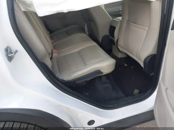 1FMCU0J93HUC13765 2017 FORD ESCAPE - Image 8
