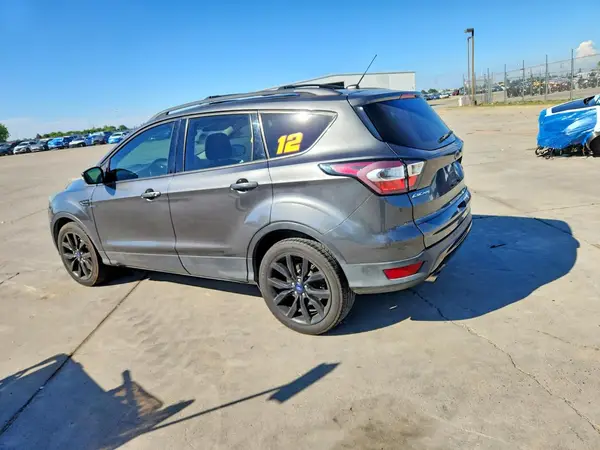 1FMCU0J93HUC67275 2017 FORD ESCAPE - Image 2