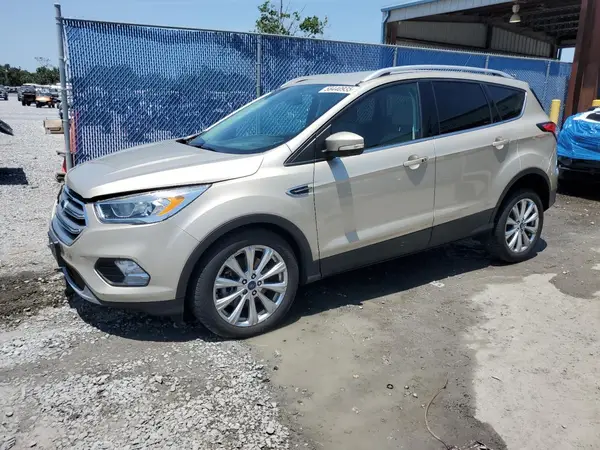 1FMCU0J93HUD25028 2017 FORD ESCAPE - Image 1