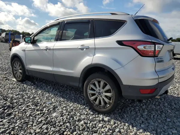 1FMCU0J93HUE00536 2017 FORD ESCAPE - Image 2