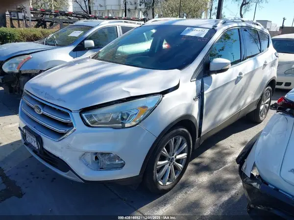 1FMCU0J93HUE73857 2017 FORD ESCAPE - Image 2