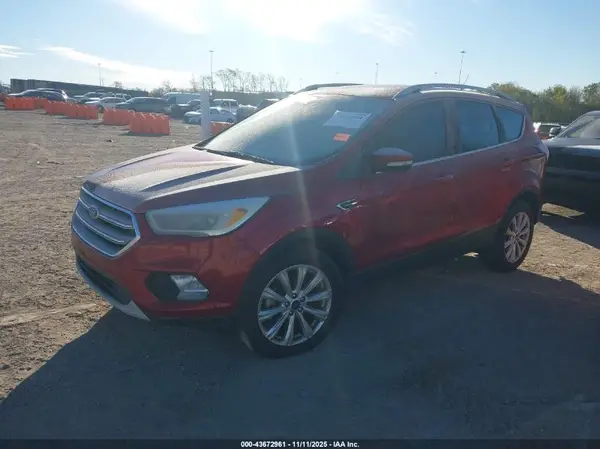 1FMCU0J93HUF02113 2017 FORD ESCAPE - Image 2