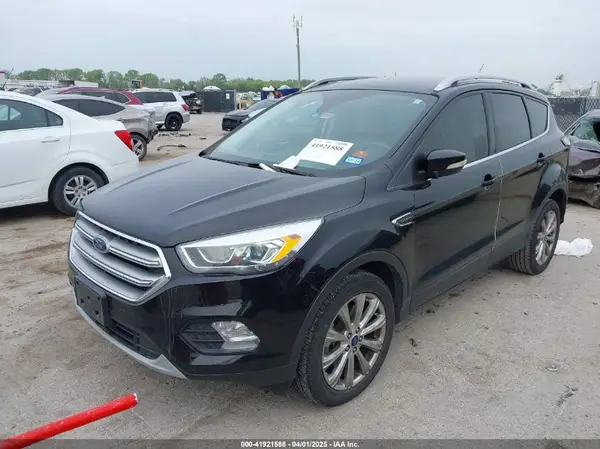 1FMCU0J93HUF10664 2017 FORD ESCAPE - Image 2