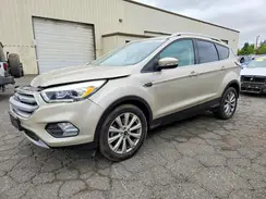 1FMCU0J93JUC09138 2018 FORD ESCAPE
