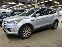 1FMCU0J93JUD42854 2018 FORD ESCAPE