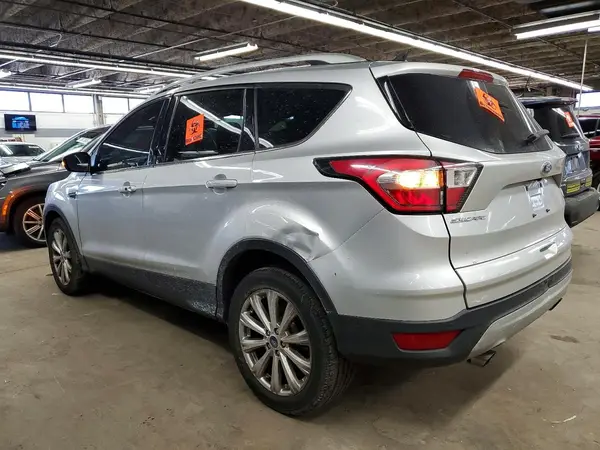 1FMCU0J93JUD42854 2018 FORD ESCAPE - Image 2