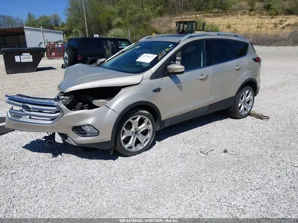 1FMCU0J93JUD43583 2018 FORD ESCAPE - Image 2