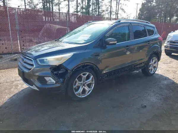 1FMCU0J93KUB77860 2019 FORD ESCAPE - Image 2
