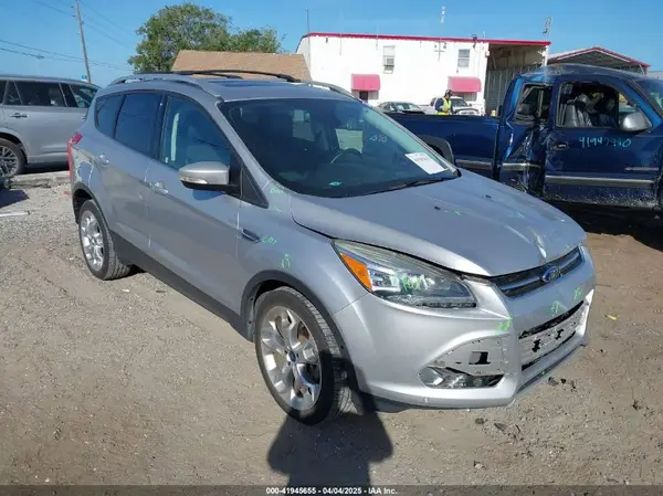 1FMCU0J94GUB11776 2016 FORD ESCAPE - Image 1