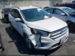 1FMCU0J94HUB29812 2017 FORD ESCAPE