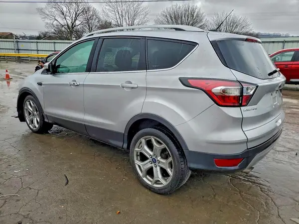 1FMCU0J94HUB73566 2017 FORD ESCAPE - Image 2