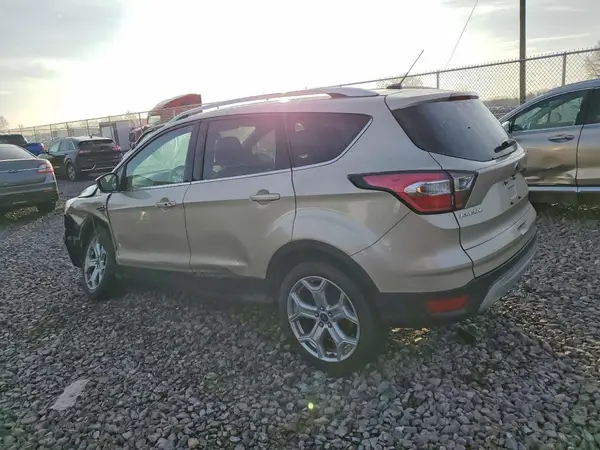 1FMCU0J94HUC13502 2017 FORD ESCAPE - Image 2