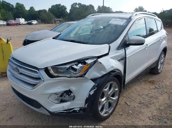 1FMCU0J94HUC92556 2017 FORD ESCAPE - Image 2