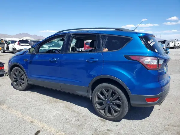 1FMCU0J94HUD77154 2017 FORD ESCAPE - Image 2