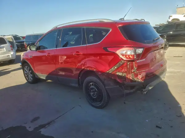 1FMCU0J94HUD84301 2017 FORD ESCAPE - Image 2