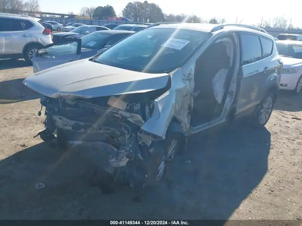1FMCU0J94HUD94729 2017 FORD ESCAPE - Image 2