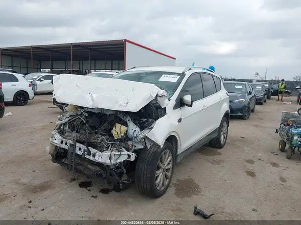 1FMCU0J94HUE94541 2017 FORD ESCAPE - Image 2
