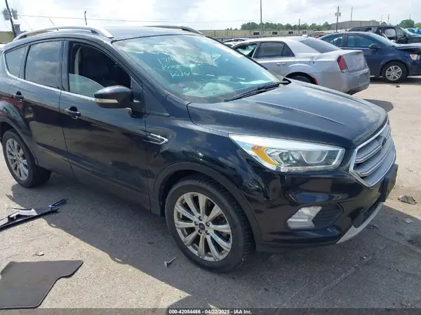1FMCU0J94HUF10754 2017 FORD ESCAPE - Image 1