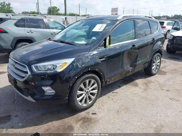 1FMCU0J94HUF10754 2017 FORD ESCAPE - Image 2