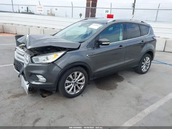 1FMCU0J94JUA64658 2018 FORD ESCAPE - Image 2