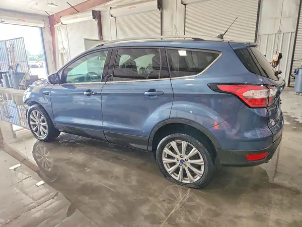 1FMCU0J94JUC06068 2018 FORD ESCAPE - Image 2