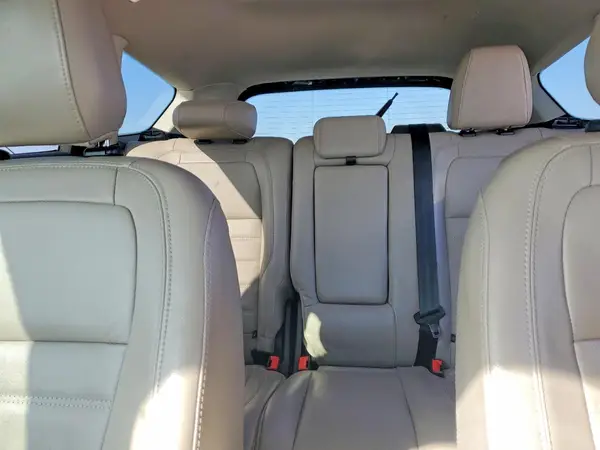 1FMCU0J94KUA53600 2019 FORD ESCAPE - Image 8