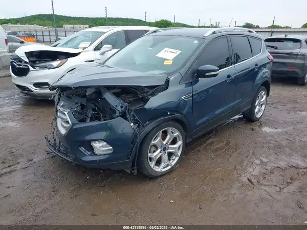 1FMCU0J94KUC32929 2019 FORD ESCAPE - Image 2