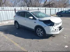 1FMCU0J95GUA12125 2016 FORD ESCAPE