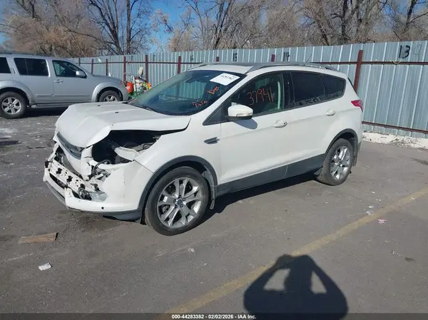 1FMCU0J95GUA12125 2016 FORD ESCAPE - Image 2
