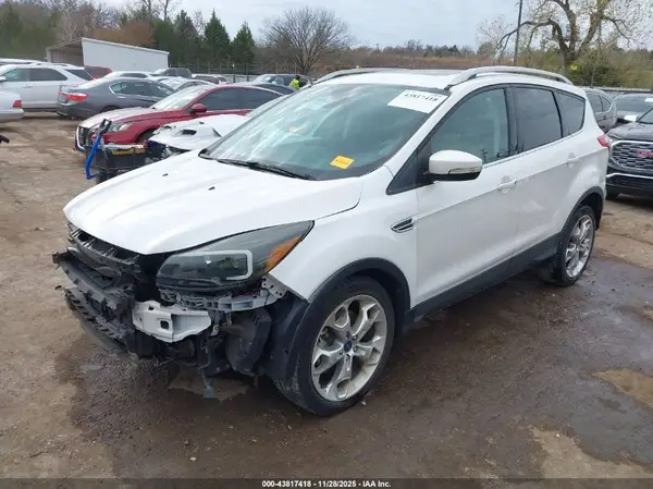 1FMCU0J95GUB30059 2016 FORD ESCAPE - Image 2