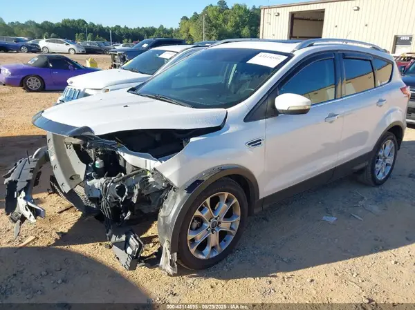 1FMCU0J95GUC50248 2016 FORD ESCAPE - Image 2
