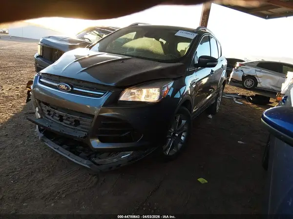 1FMCU0J95GUC73822 2016 FORD ESCAPE - Image 2