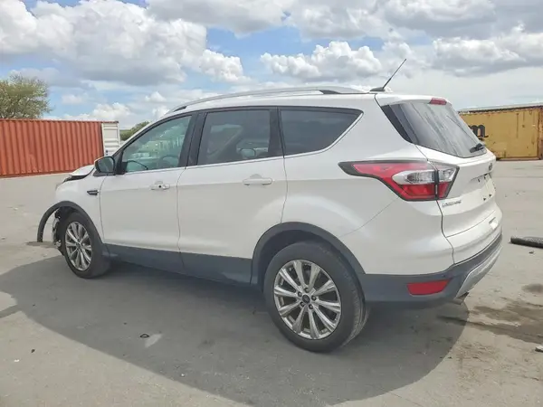 1FMCU0J95HUA10098 2017 FORD ESCAPE - Image 2