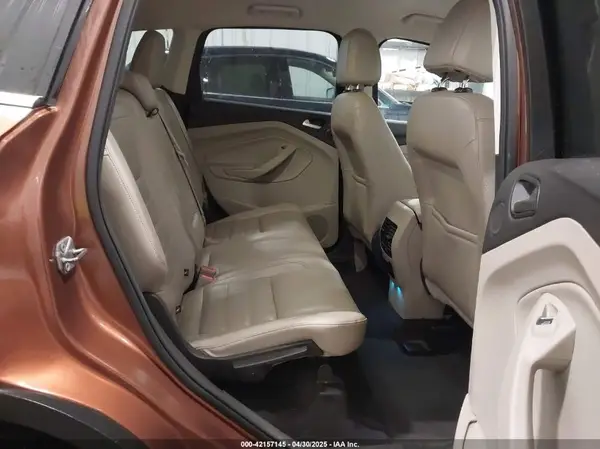 1FMCU0J95HUA38807 2017 FORD ESCAPE - Image 8