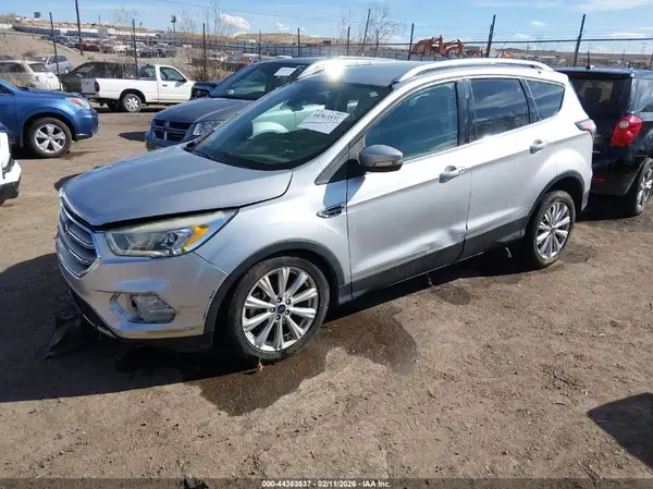 1FMCU0J95HUA63383 2017 FORD ESCAPE - Image 2