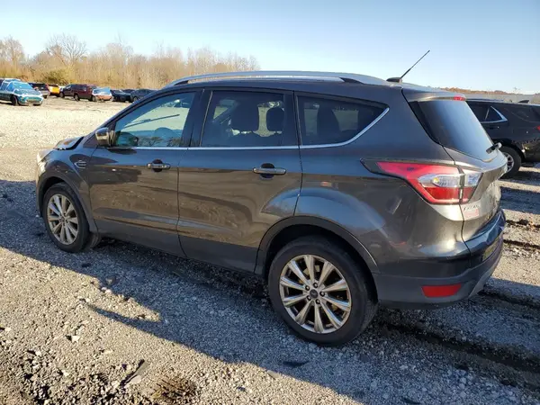 1FMCU0J95HUA63870 2017 FORD ESCAPE - Image 2