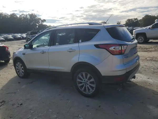 1FMCU0J95HUB65170 2017 FORD ESCAPE - Image 2