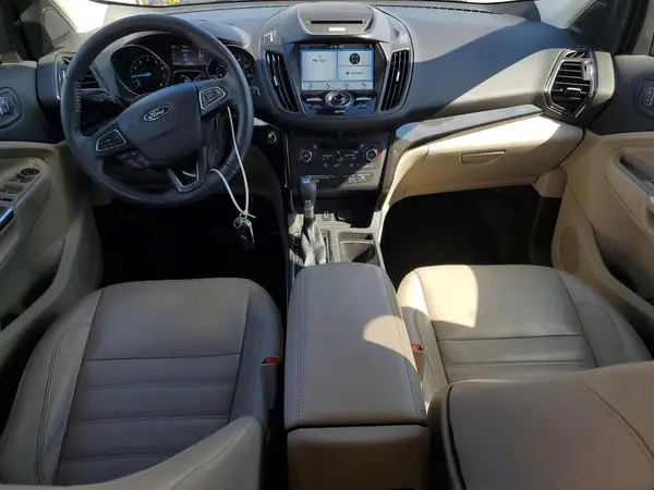 1FMCU0J95HUC13928 2017 FORD ESCAPE - Image 8